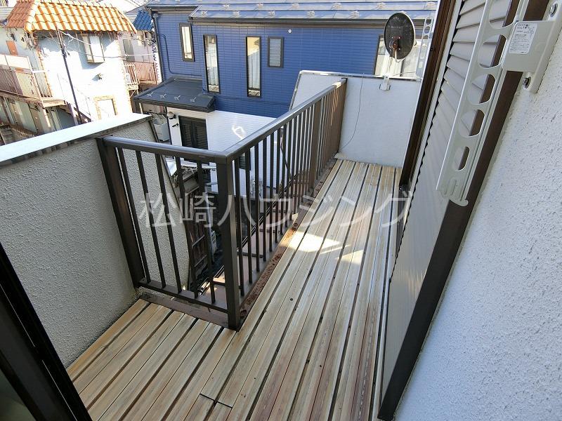 上高田1丁目9戸建 バルコニー