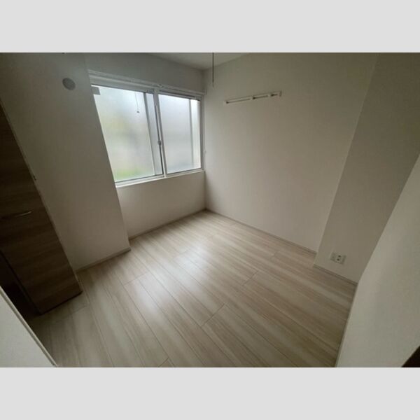 ルミエールD 居室