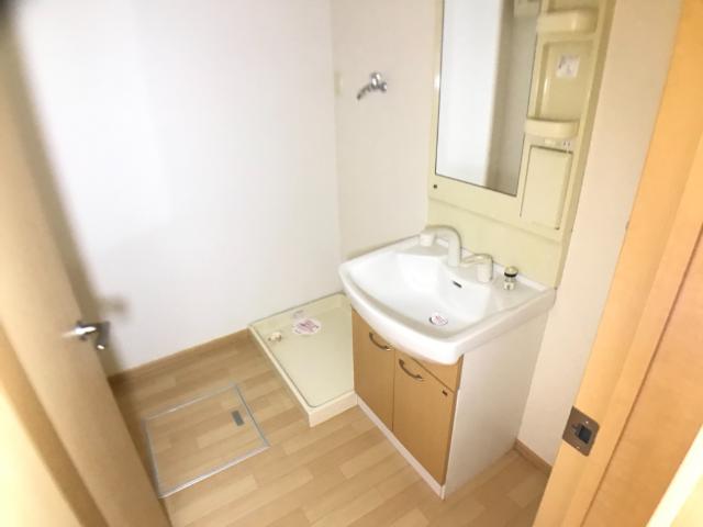 ヴァンベールＫ102号室 洗面