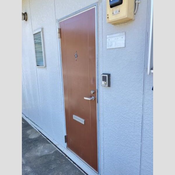 エステートピア202号室 玄関