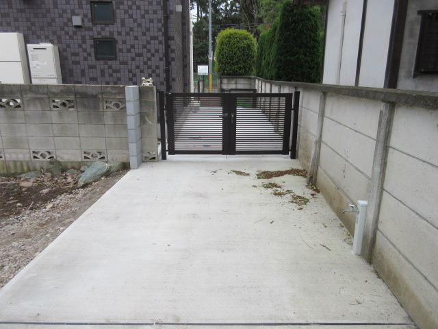 アリュール エントランス