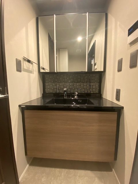 レジディアタワー目黒不動前11階 洗面