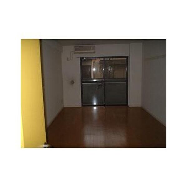 フォンターナ相模大野301号室 リビング