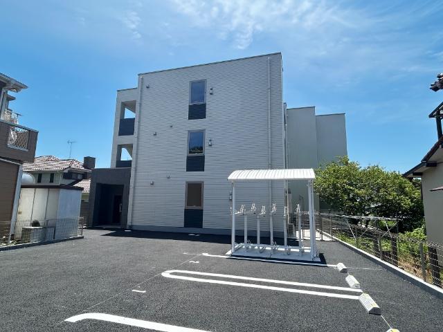 charme・toit（シャルム・トワ）206号室 外観写真（昼）