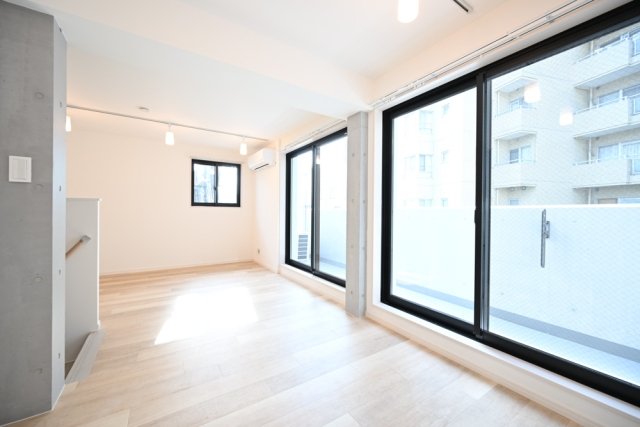 ＥＳ－Ｇｒａｎｄｅ文京白山4階 リビング