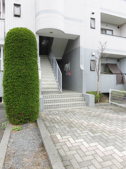 ベルデュール大泉0403号室 エントランス