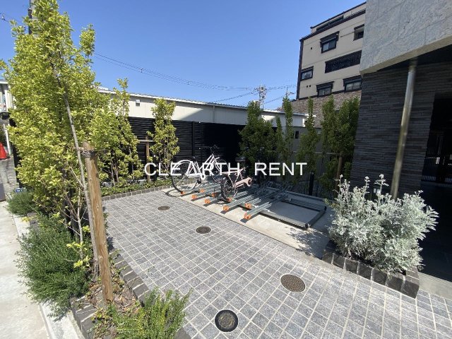 コンシェリア横濱南 ＬＥ ＶＥＮＴ ＶＥＲＴ7階 駐輪場