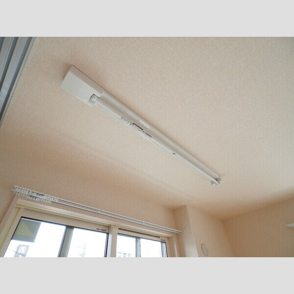 Grace hill201号室 室内物干し