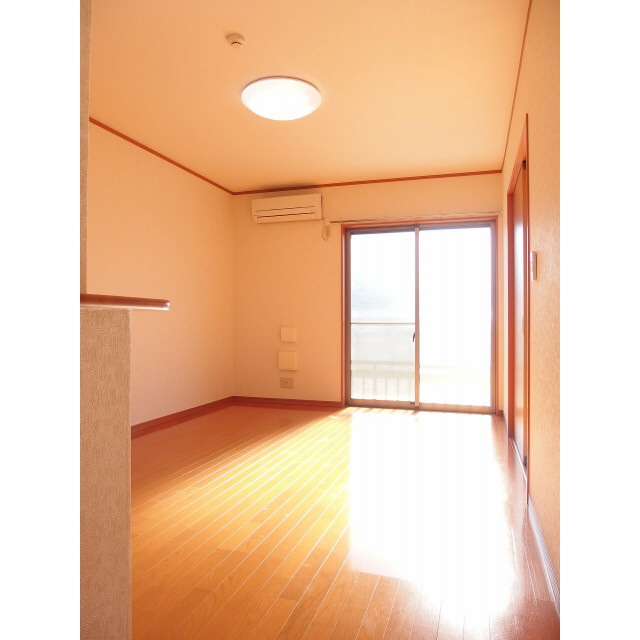 アムール olivier リビング