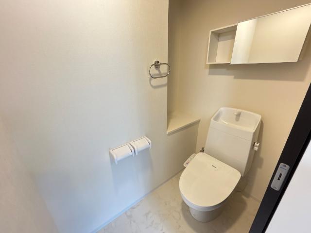 パレス北野102号室 トイレ
