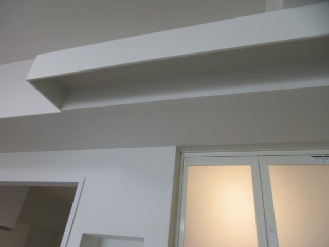 ダイアパレス鶴見第弐 シャワールーム前カーテンレール　※現況優先