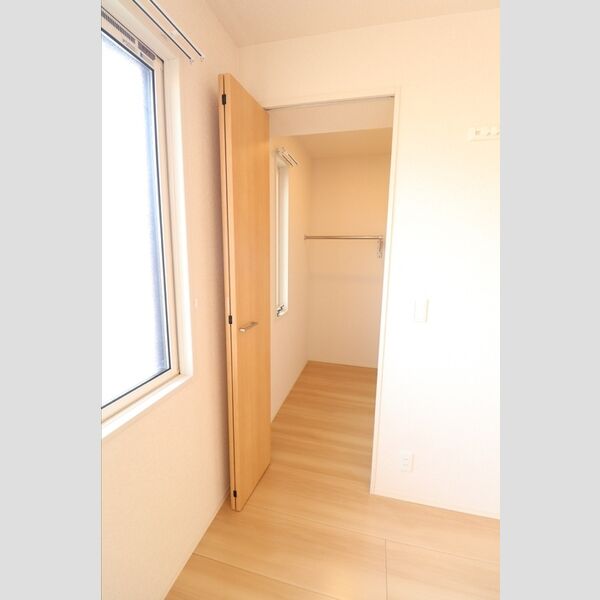 ボヌールメゾン ウォークインクローゼット