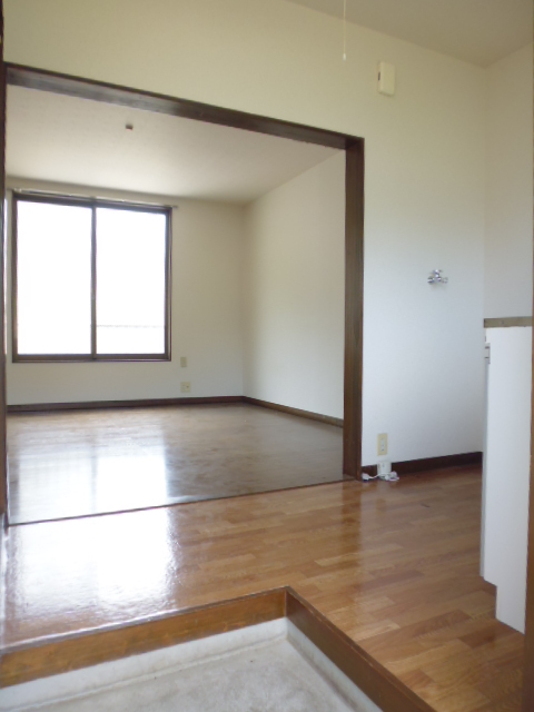 第２シルクロードハイツ0210号室 バルコニー