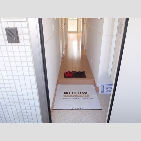 コモレビ大蔵　S E104号室　玄関