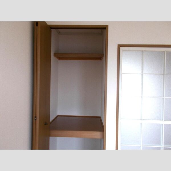 サンライズ 収納