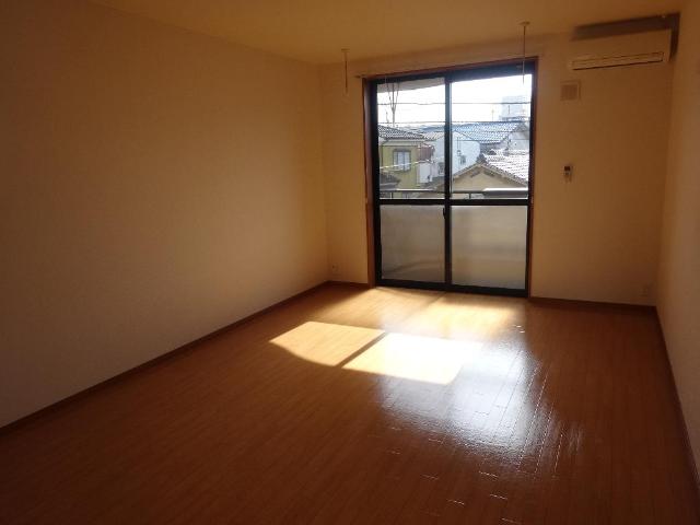 エトワール 洋室１０．９帖