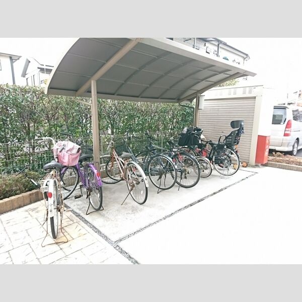 リバーパーク蒲生　A 駐輪場