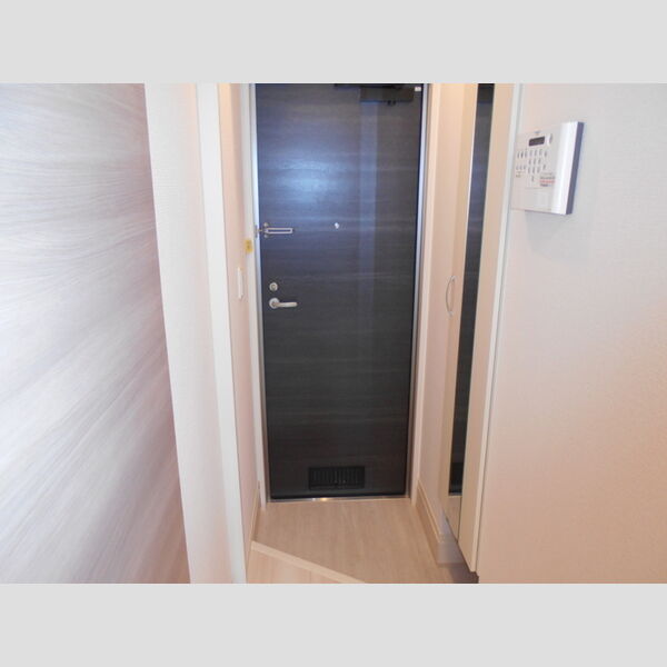 クスコ107号室 玄関