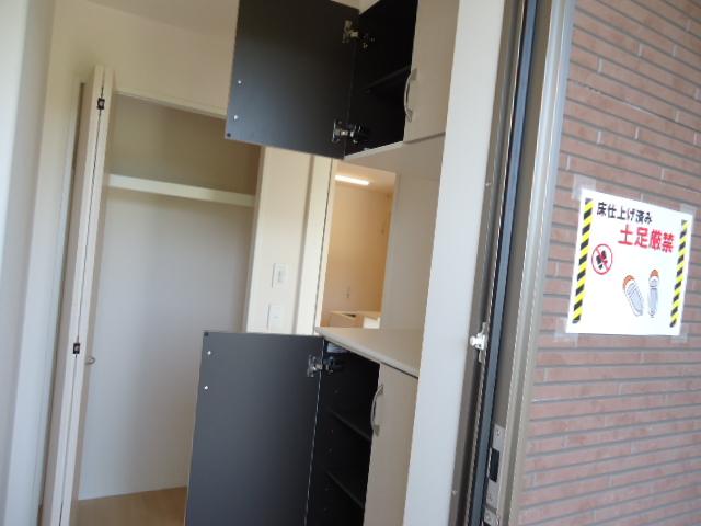 シェビーパレス 下駄箱