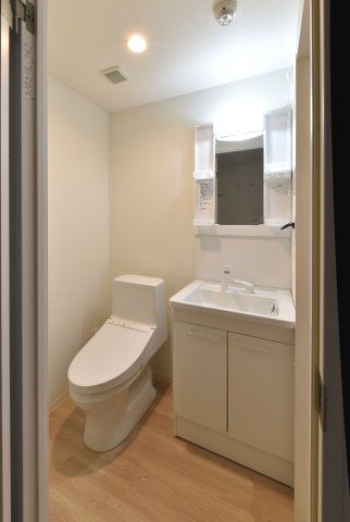 SYNEX YOKOHAMA-NEGISHI ※類似タイプ参考写真です（カラータイプが異なる場合がございます）