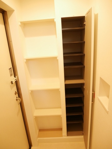 ＣＢ東川口フローラ1階 部屋その他