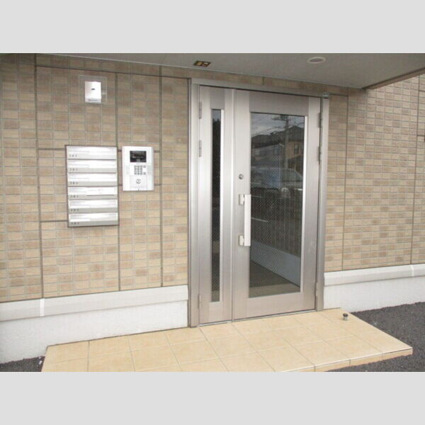 プリモ西白井　D棟 エントランス