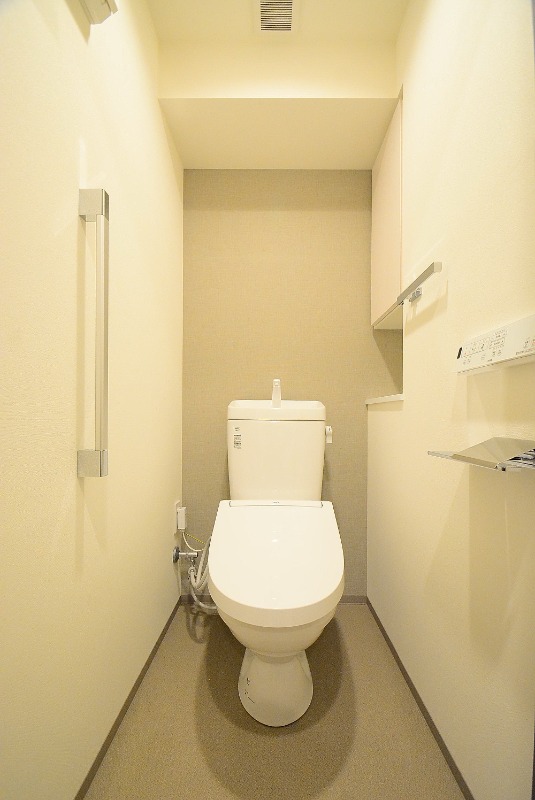 ステージグランデ台東根岸アジールコート11階 ※カラータイプ異なります。