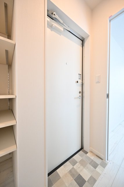 モンクール高野台1階 玄関