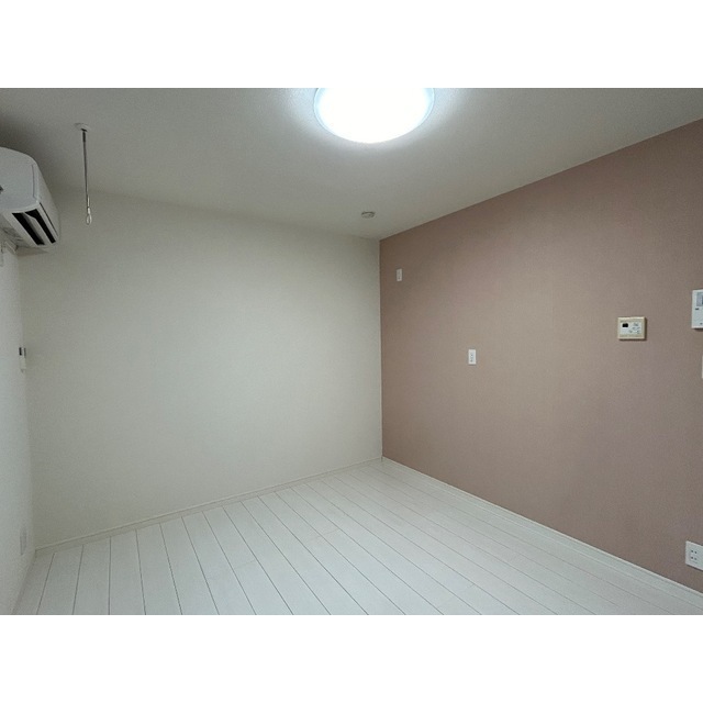 ビシーナコートGOKO リビング