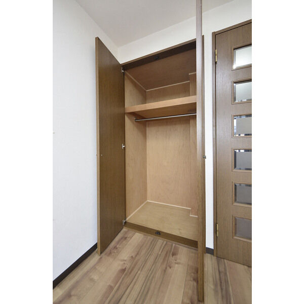 ヒルズガーデン東雪谷0203号室 収納