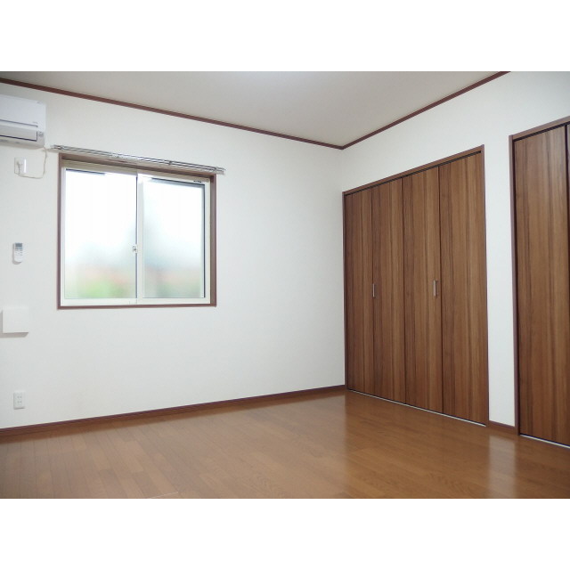 アムール ネージュ 弐番館 内観