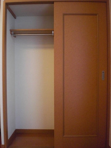 レオパレスブリリアント緑104号室 内観