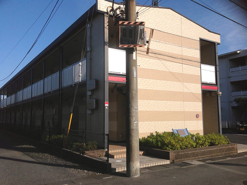 レオパレスレヴ　メゾンの外観画像