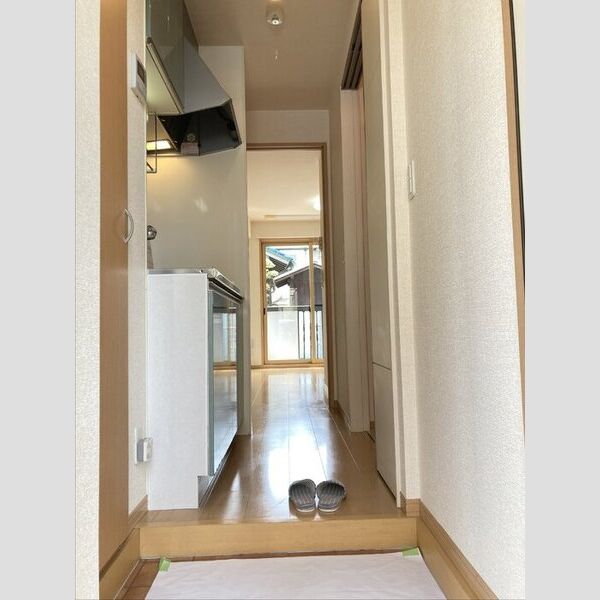 トレジャー102号室 玄関