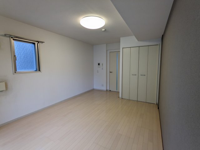 アイビーコート201号室 リビング