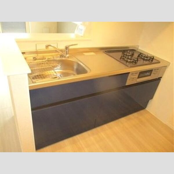 オーガスタハイツ202号室 キッチン