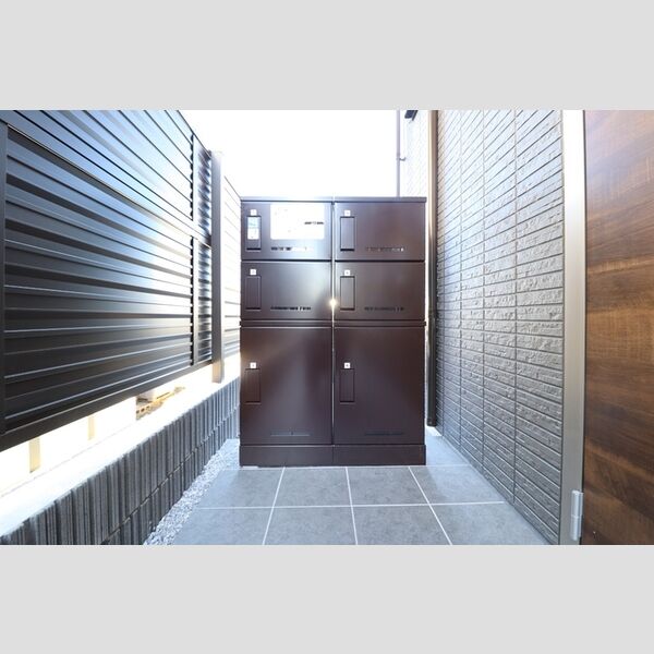 サニークレスト103号室 宅配ボックス