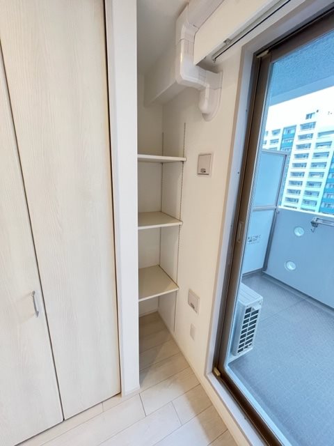 グランパティオス公園西の街５番館 収納