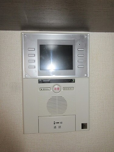 レクセル鶴川4階 ＴＶモニター付きインターホン　※2021年9月撮影
