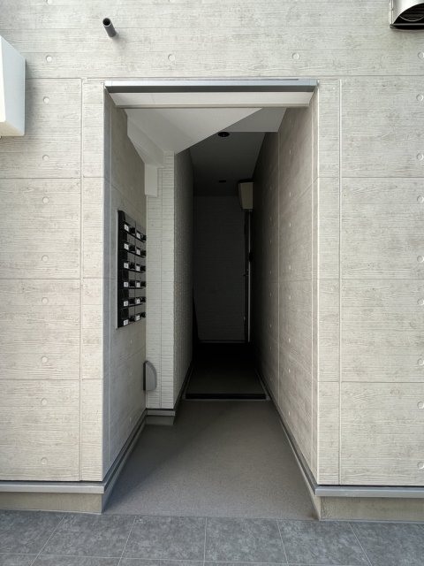 レジデンス梅島1階 エントランス