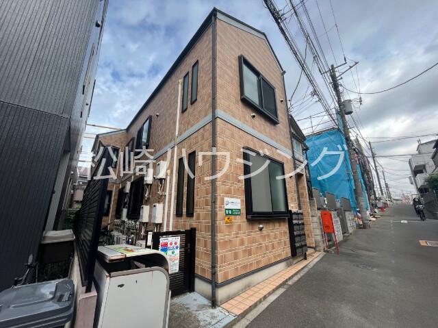 ライフピアロワール1階 外観