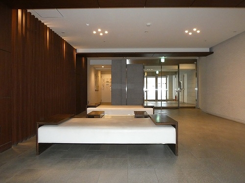 ライオンズ横濱マークレジデンス10階 ロビー