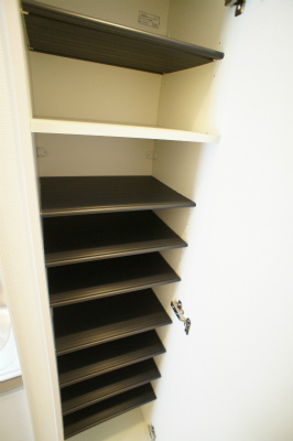 リブリ・コスモ 収納