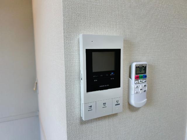 charme・toit（シャルム・トワ）206号室 カメラ付インターホン