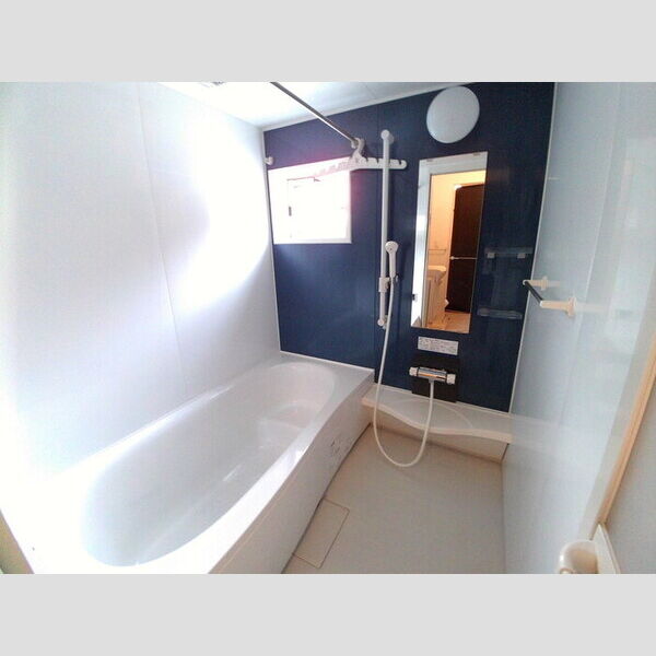 ルミエール　B 追い焚きと浴室乾燥機のついた一坪風呂