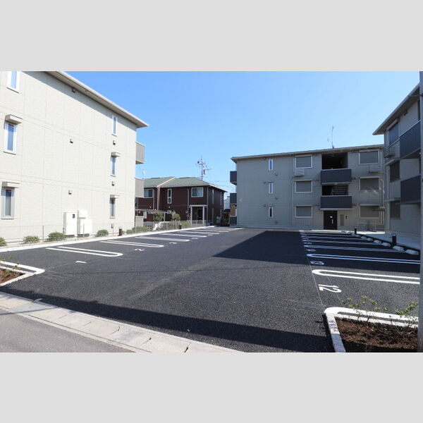 クラレット　A棟 駐車場