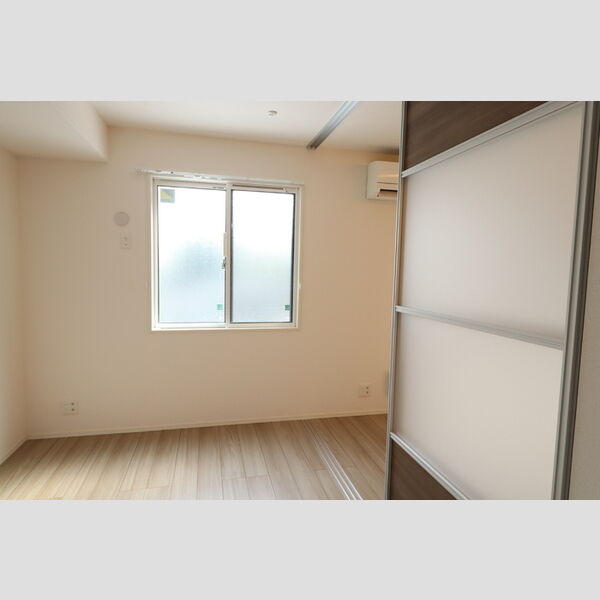 ルミナス　コート103号室 洋室