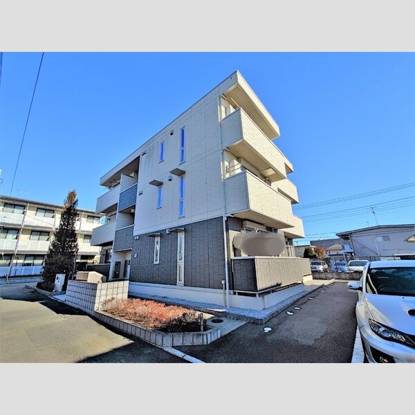 リクライン102号室 建物外観