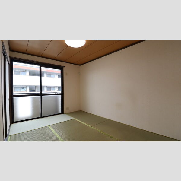 タウンコート(鶴ヶ島)202号室 和室6帖