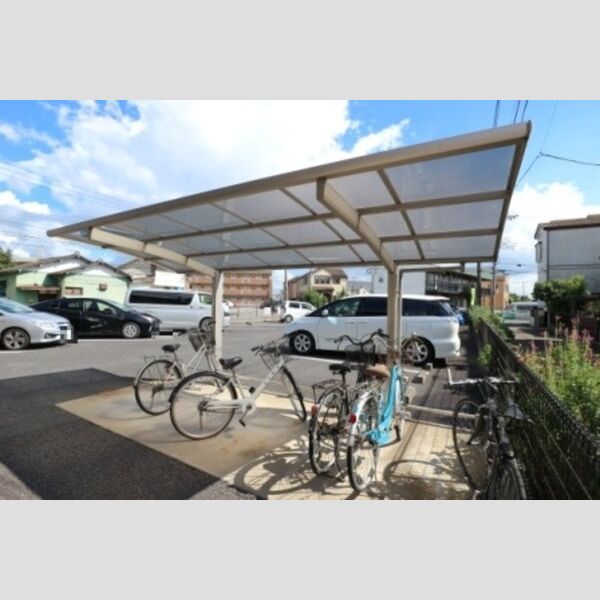 キャンパス・プランドール 駐輪場